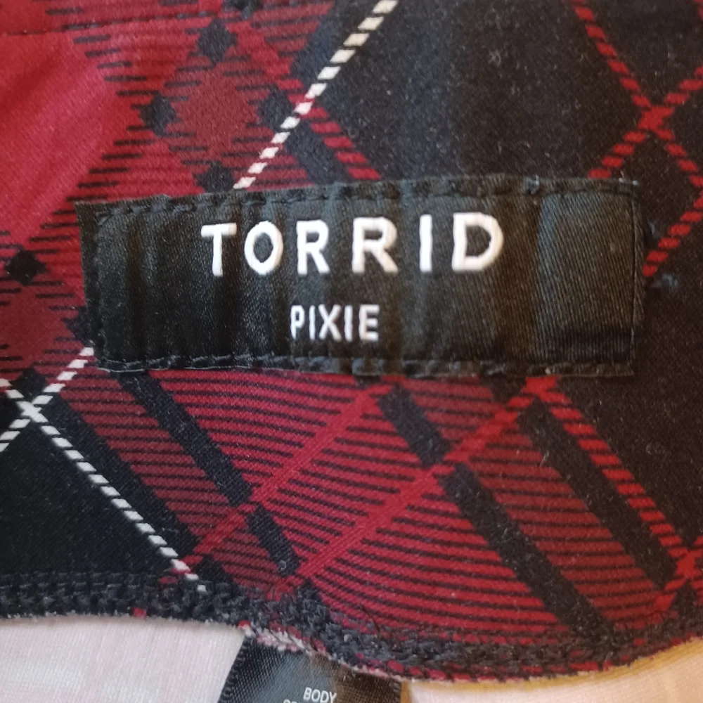 Torrid Pixie Ladies Pants - Picture 4 of 8